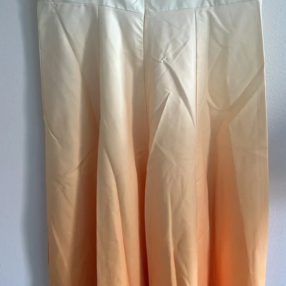 COPY - Roitima / Nice to Meet You V Neck Sleeveless Ombre Dress - Picture 4 of 6